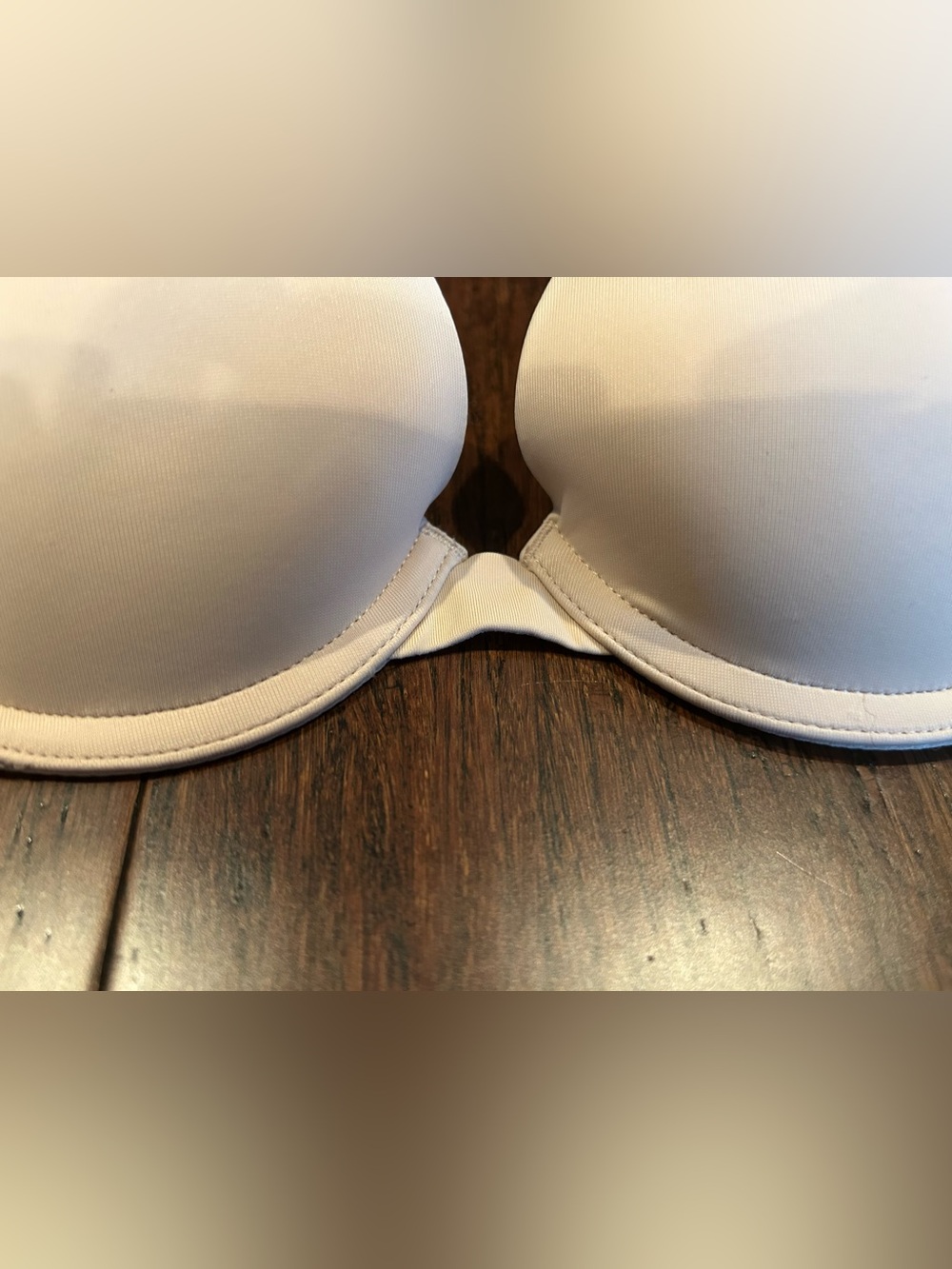 Victoria's Secret Light Nude Push-Up Bra 34A - Picture 14 of 15